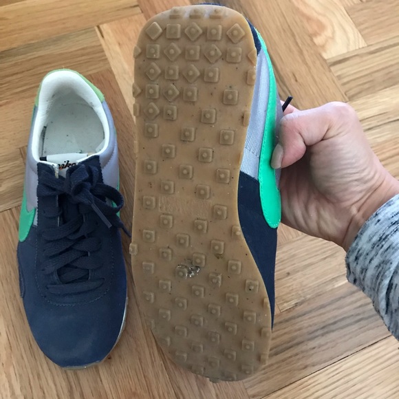 Nike Sneakers - Picture 4 of 5